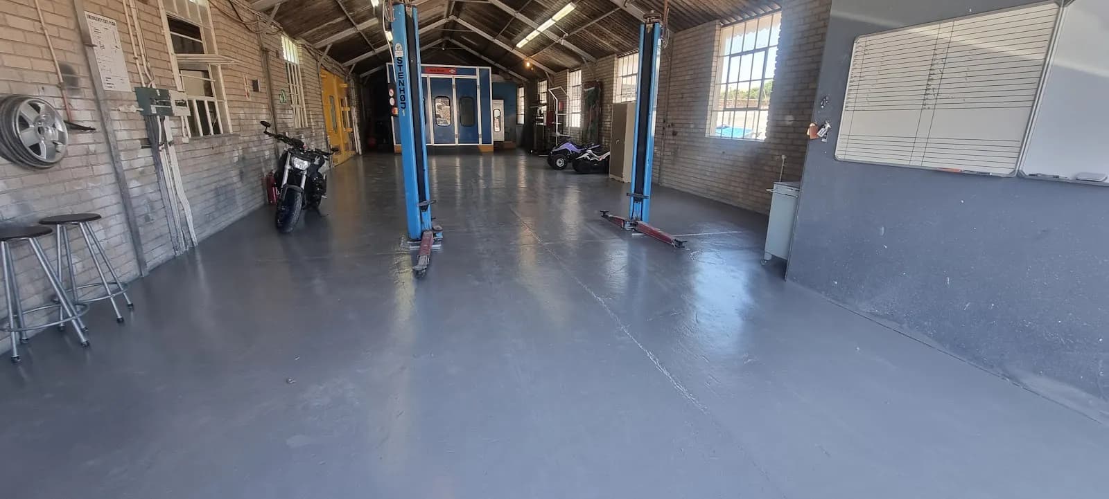 Premier Panelbeaters & Towing